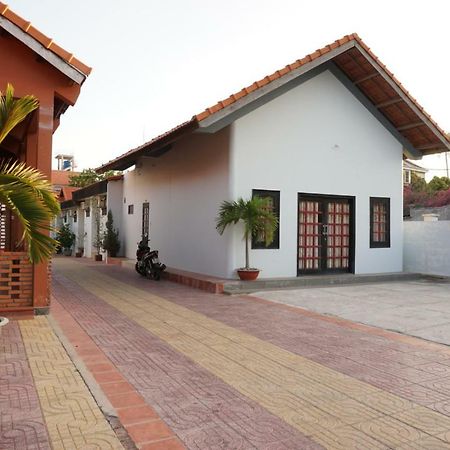 Ngoc Sang Guesthouse Mui Ne Exterior photo